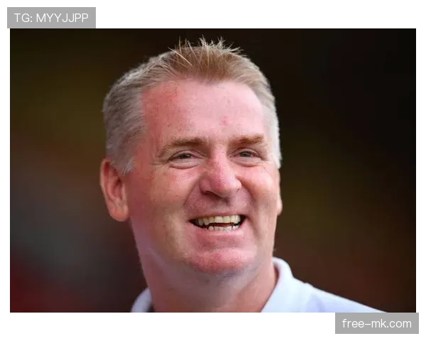 维拉主帅迪恩·史密斯迎挑战,球队状态回升燃起胜利希望 维拉主帅迪恩·史密斯迎挑战,球队状态回升燃起胜利希望