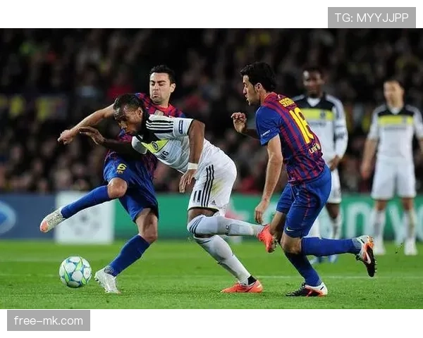 祖比门迪 vs 基米希:全能后腰的战术职责与中场结构差异分析 祖比门迪 vs 基米希:全能后腰的战术职责与中场结构差异分析